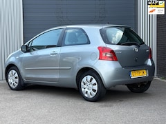 Toyota Yaris - 1.3 VVTi Sol MMT AUTOMAAT / AIRCO / EL.RAMEN