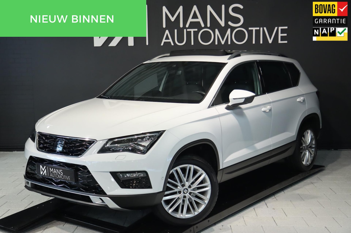 SEAT Ateca - 1.5 TSI Xcellence / PANODAK / KEYLESS / CAMERA / BEATS /  DODEHOEK - AutoWereld.nl