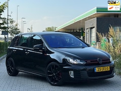 Volkswagen Golf - 2.0 GTI Leder |Xenon |Led |CarPlay |Chameleon |Lmv |Nap |Boekjes