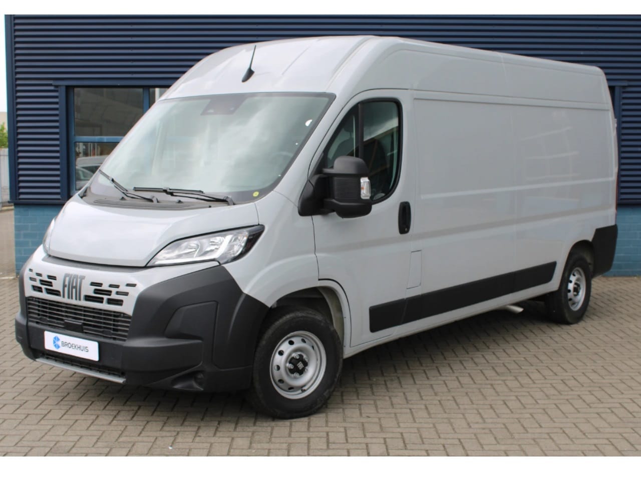 Fiat Ducato - 2.2 MultiJet 140 S&S L3H2 3.3t Prijs excl. BTW, BPM en kosten rijklaarmaken. Dit voertuig - AutoWereld.nl