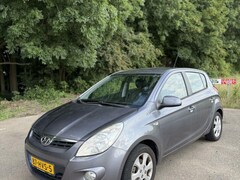 Hyundai i20 - 1.4i 5DR 2009 2e eigenaar DUURSTE UITVOERING