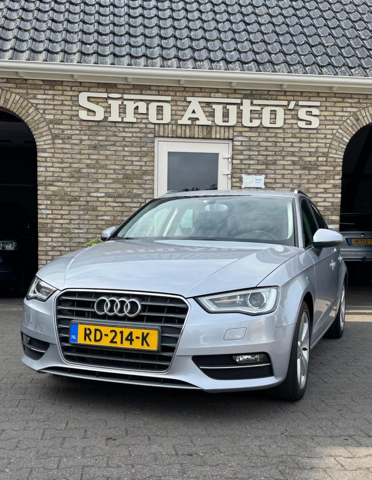 Audi A3 Sportback - 1.2 TFSI Ambition Pro Line plus Bj 2015 zeer nette staat - AutoWereld.nl