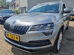 Skoda Karoq - 1.0 TSI Panodak Camera Sportstoelen