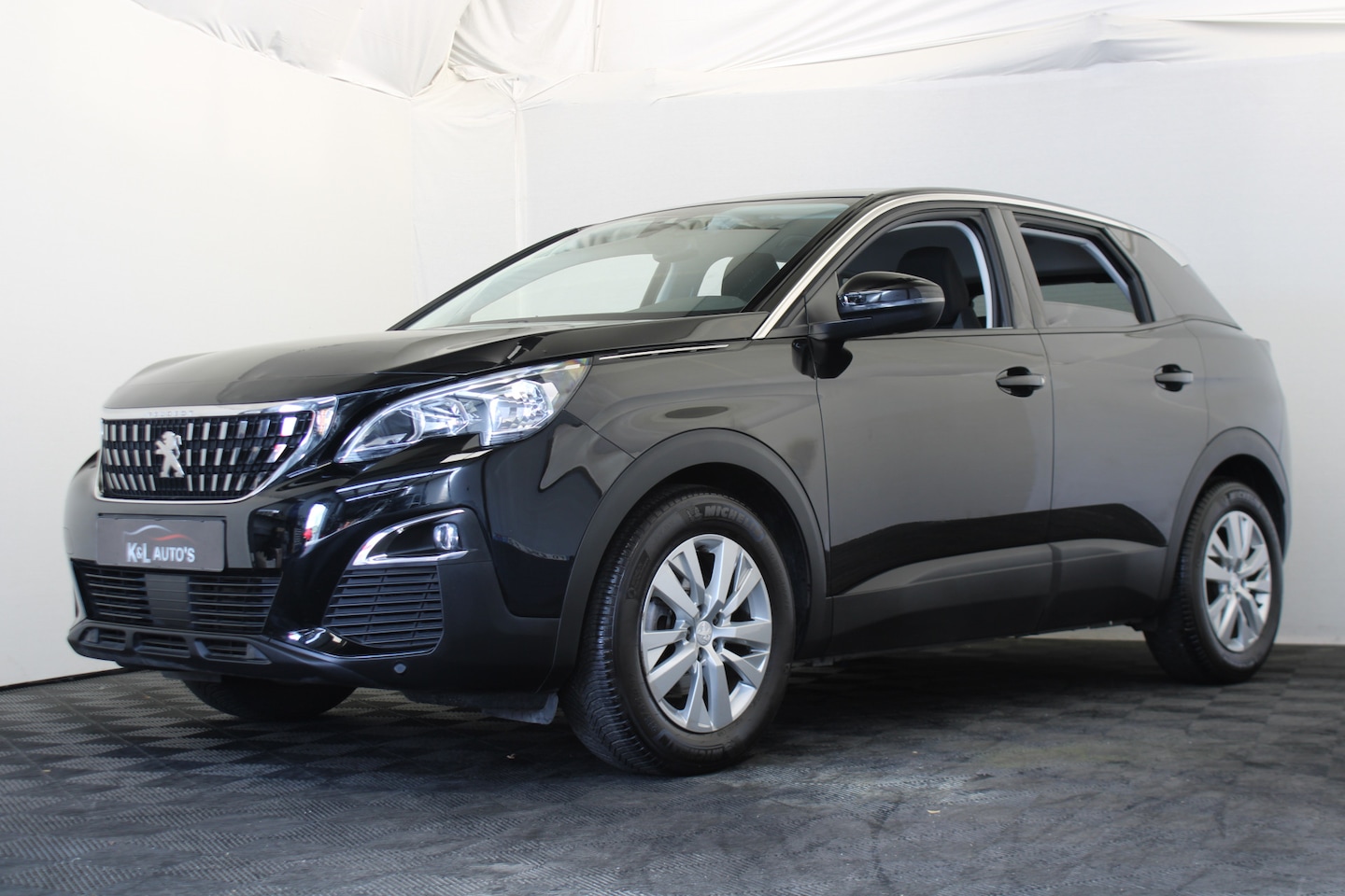 Peugeot 3008 - 1.2 PureTech Active |Navi|Carplay| - AutoWereld.nl