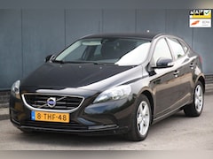 Volvo V40 - 1.6 T4 Kinetic Navigatie/Parkeersensor/Stoelverwarming