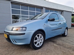 Fiat Punto - 1.2 Active MET VOL JAAR A.P.K