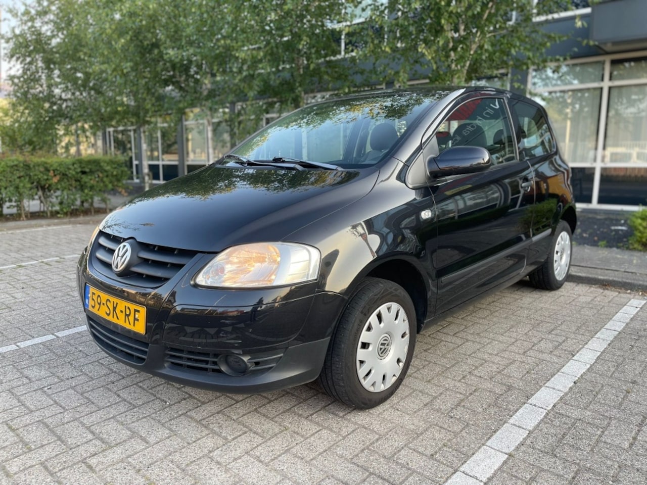 Volkswagen Fox - 1.2 Benzine Airco Ijskoud Elektr. Ramen NAP - AutoWereld.nl