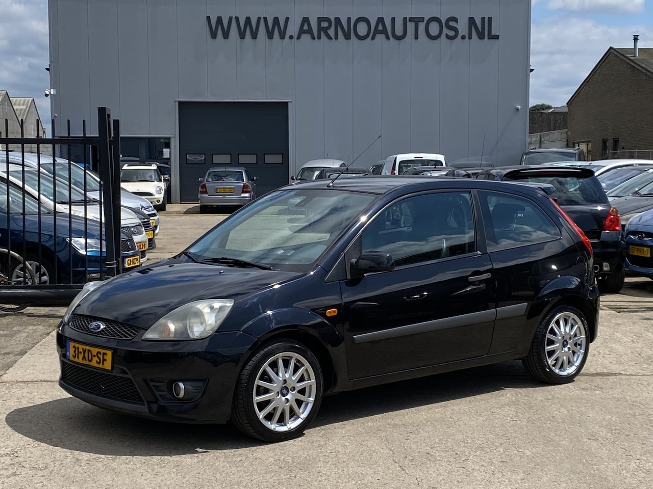 Ford Fiesta - 1.6-16V Rally Edition NR:171/250, 101 PK, AIRCO IJSKOUD, LEDER-/STOF INTERIEUR, STUURBEKRA - AutoWereld.nl