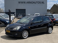 Ford Fiesta - 1.6-16V Rally Edition NR:171/250, 101 PK, AIRCO IJSKOUD, LEDER-/STOF INTERIEUR, STUURBEKRA