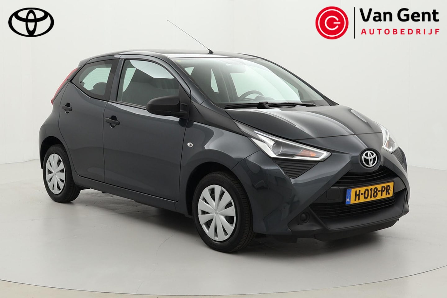 Toyota Aygo - 1.0 VVT-i x-fun | Airco | Bluetooth | Elektrische ramen voor | Multifunctioneel stuurwiel - AutoWereld.nl
