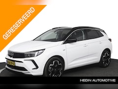 Opel Grandland - 1.2 Turbo 130PK Ultimate | Navigatie | Climate Control | Camera | Stoel+stuurverwarming |