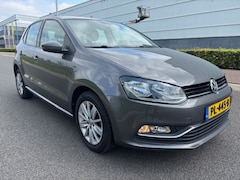 Volkswagen Polo - 1.2 TSI Comfortline Business R