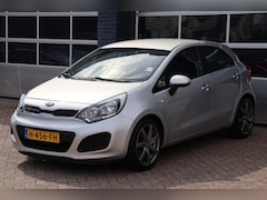 Kia Rio - 1.4 CVVT, airco, navigatie