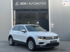 Volkswagen Tiguan - Tiguan - 1.4 TSI ACT. AUT. 150PK LEER PANO-DAK TREKHAAK CARPLAY CAMER