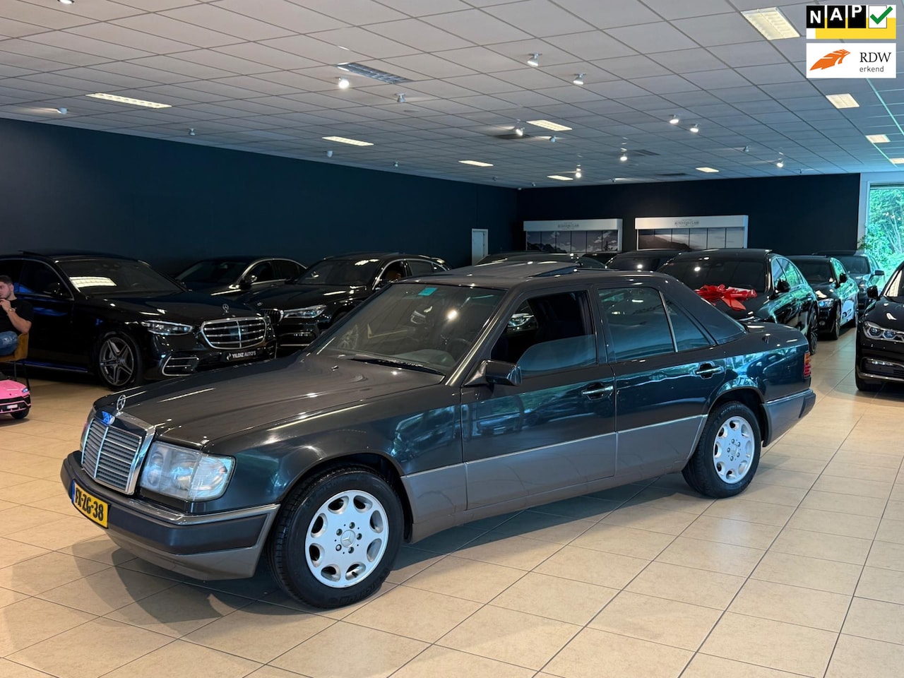 Mercedes-Benz 200-serie - W124 200D|Orig. NL|80.000KM NAP|Schuifdak|Uniek - AutoWereld.nl