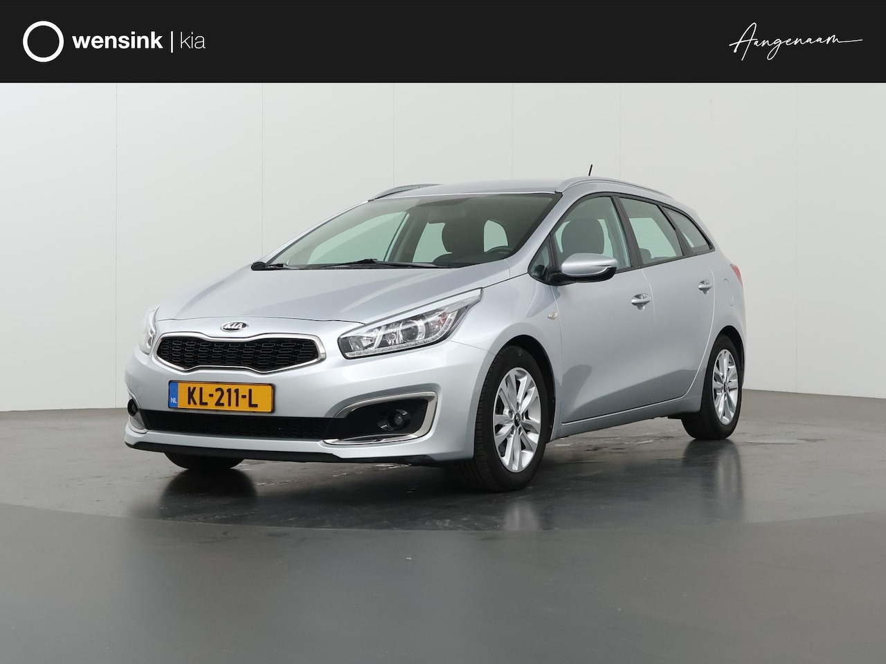 Kia Cee'd Sportswagon - 1.6 GDI First Edition | Navigatiesysteem | Achteruitrijcamera | Cruise Control | Airco | B - AutoWereld.nl