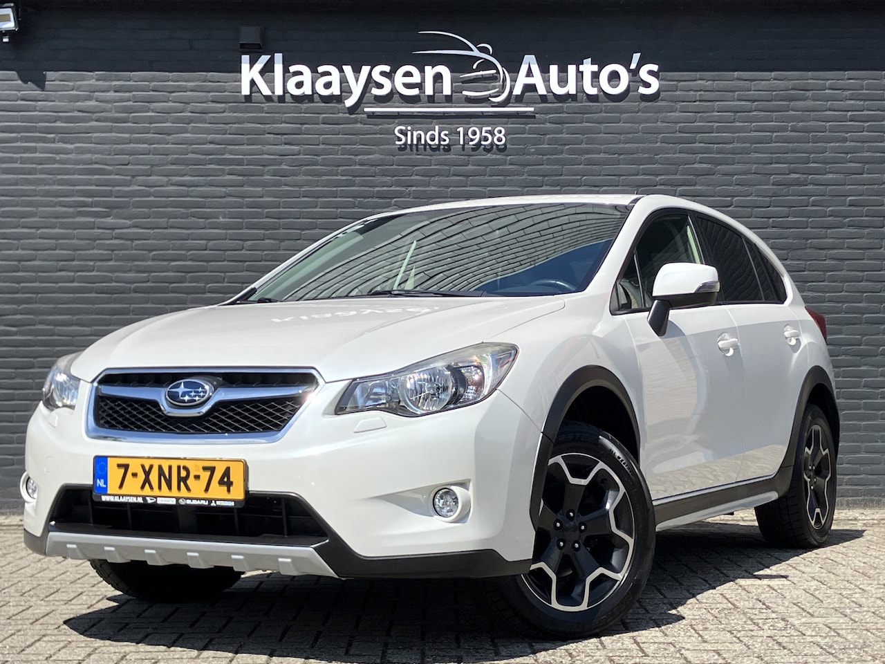 Subaru XV - 2.0i Executive 150 pk AWD AUT. | dealer onderhouden | navigatie | trekhaak | leder interie - AutoWereld.nl