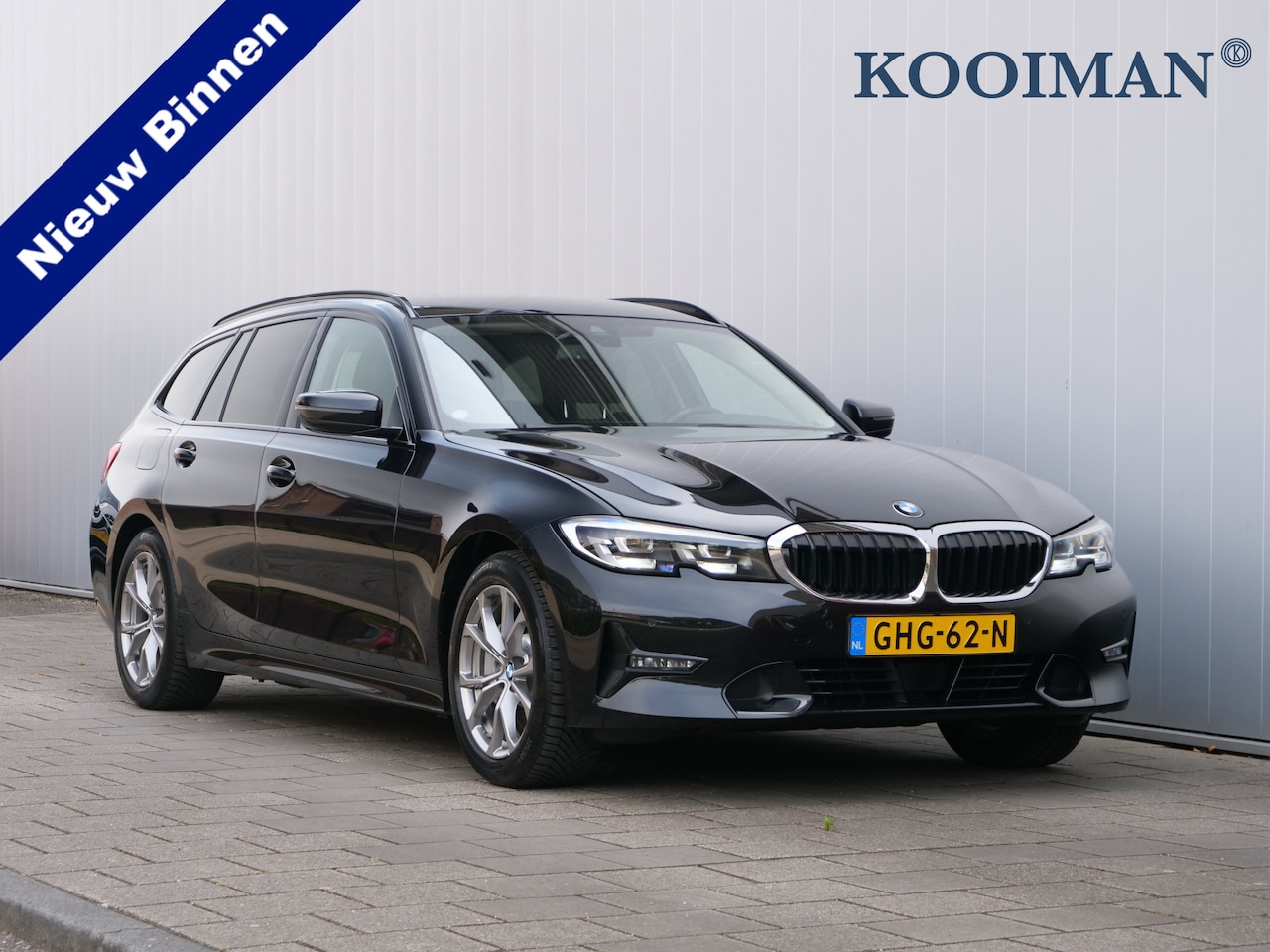 BMW 3-serie Touring - 330e xDrive E-drive Edition 292 Pk Navi / DAB / Apple Carplay / Trekhaak - AutoWereld.nl