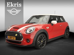 MINI Mini-Electric - 3-deurs Cooper SE Leder / Sportstoelen / Camera / Park assist / LED / Head-up / Harman Kar