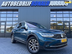 Volkswagen Tiguan - 1.5 TSI Life Business NL.Auto/NIEUW MODEL/Sportstoelen/Carplay/Trekhaak/1Ste Eigenaar/Deal