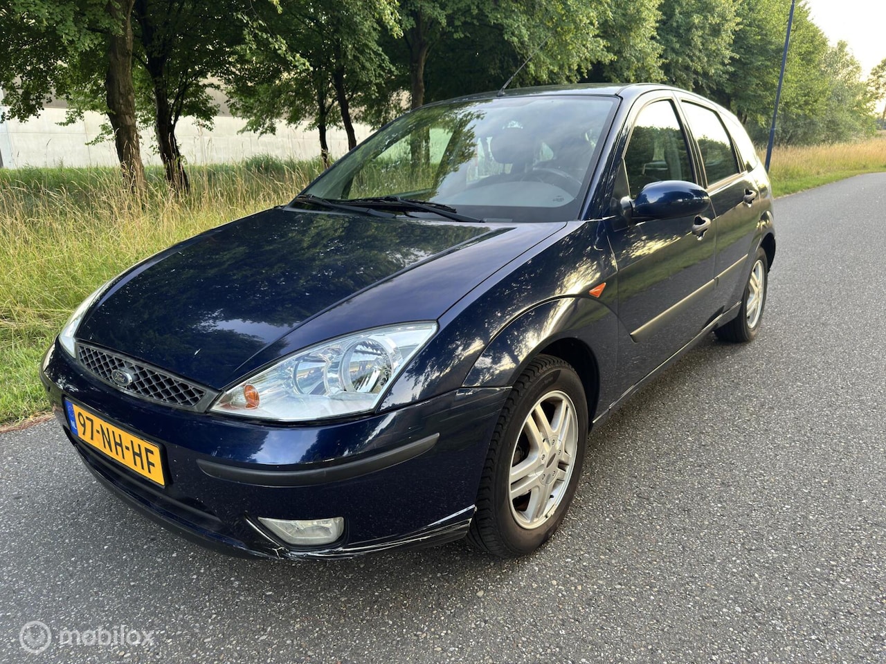 Ford Focus - 1.6-16V Trend*NAP*NEW APK 07/26*AIRCO*ELEK. RAMEN - AutoWereld.nl
