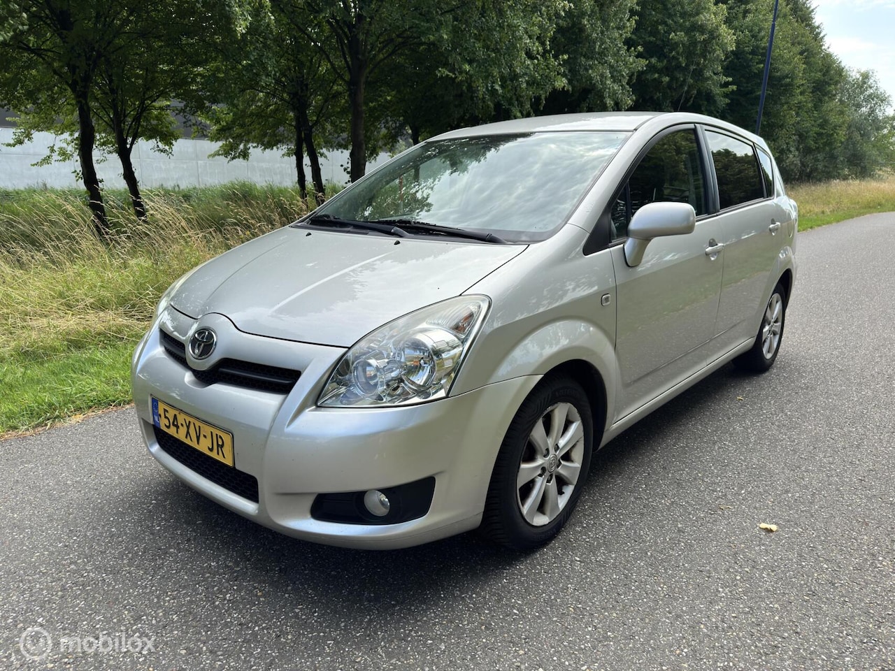 Toyota Verso - 1.8 VVTi Executive 7P*AUT*LEDER*STOELVERWARMING - AutoWereld.nl
