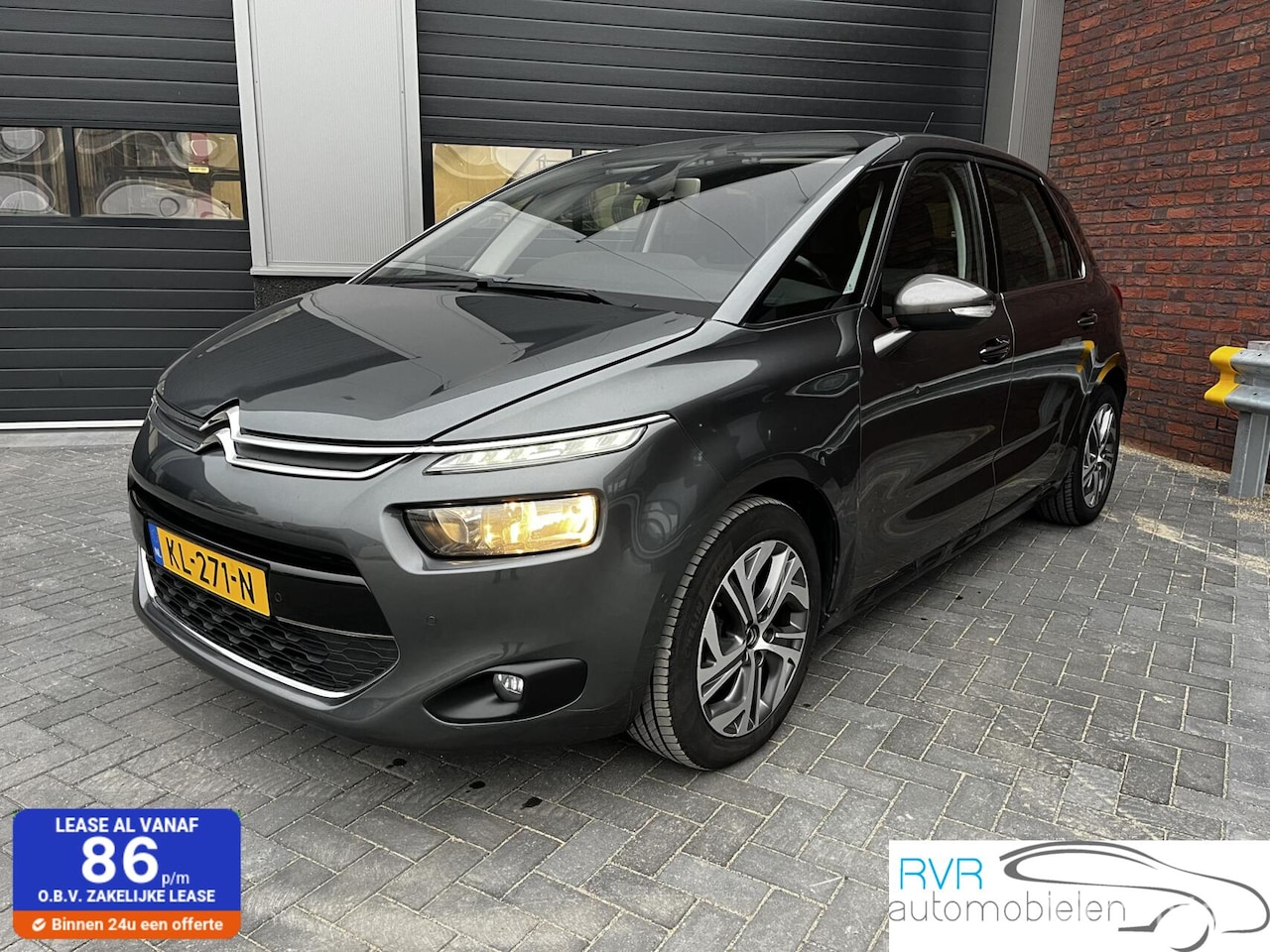 Citroën C4 Picasso - 1.2 PureTech Shine / SCHADE - AutoWereld.nl