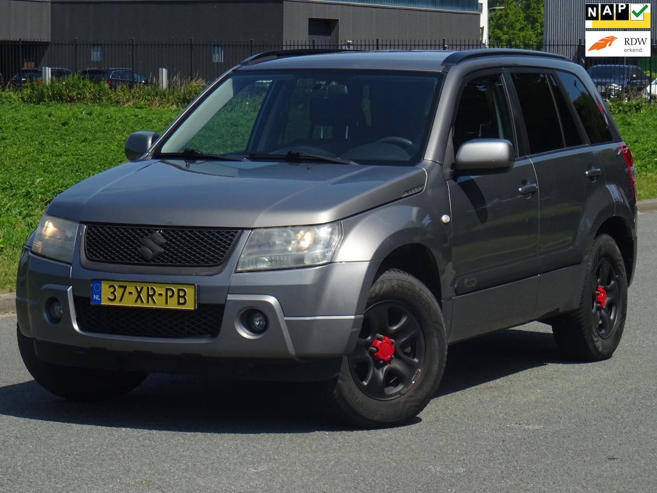Suzuki Grand Vitara - 2.0-16V Shogun 4x4 NAP/AIRCO/APK 07-2026 - AutoWereld.nl