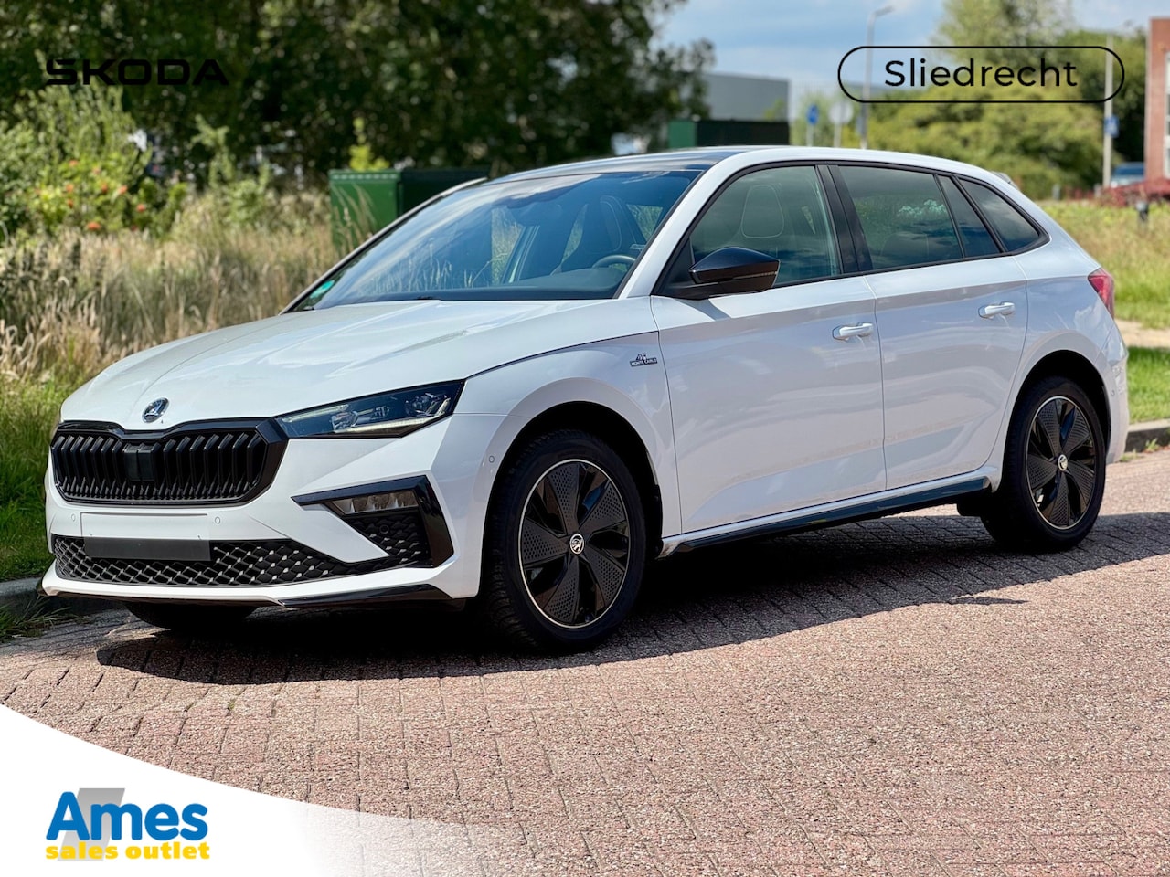Skoda Scala - 1.0 TSI 115pk DSG Monte Carlo | Panoramadak | Navigatie | Elektrische achterklep - AutoWereld.nl
