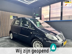 Lancia Musa - 1.4-16V Oro airco elec ramen Zeer Nette Auto