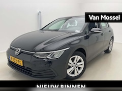 Volkswagen Golf - 1.0 TSI Life | 110PK | Digital Cockpit | Keyless Start | Parkeersensoren | Navigatie | Air