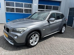 BMW X1 - sDrive18i Executive 150Pk Leer-Airco-17''