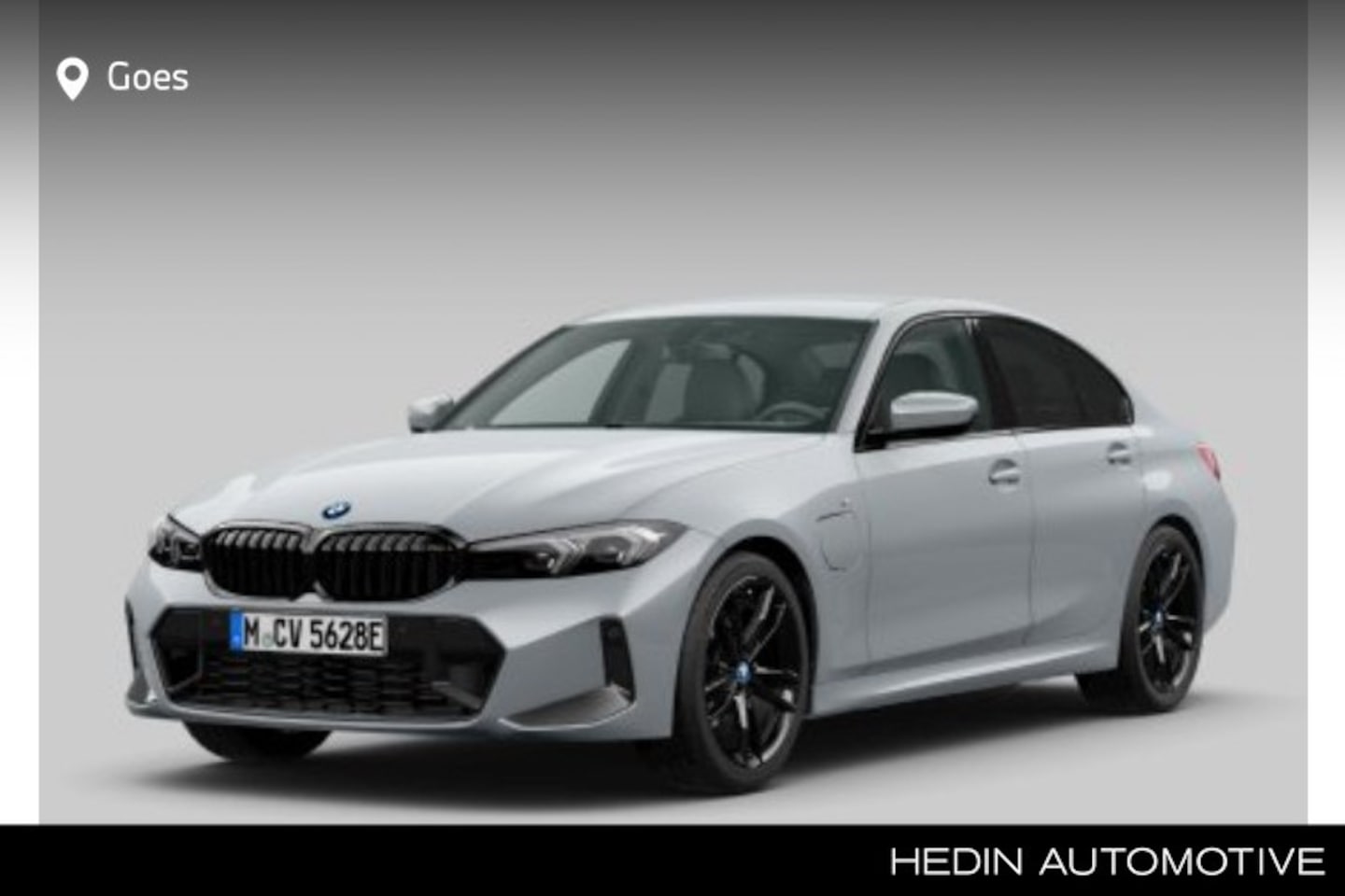 BMW 3-serie - sedan 330e | M Sportpakket | Achteruitrijcamera | Elektrisch verwarmde voorstoelen | BMW L - AutoWereld.nl