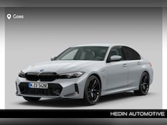BMW 3-serie - sedan 330e | M Sportpakket | Achteruitrijcamera | Elektrisch verwarmde voorstoelen | Live