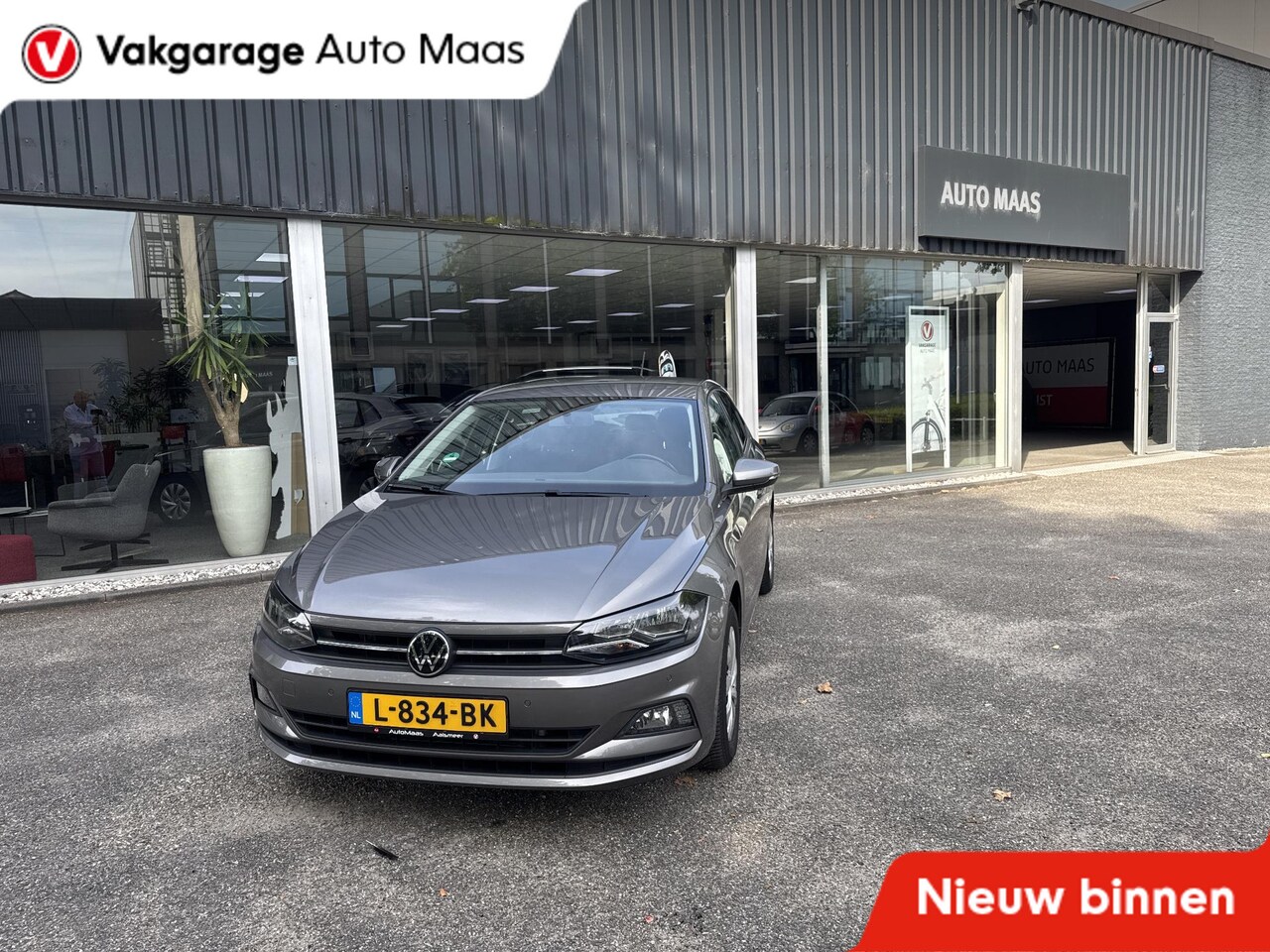 Volkswagen Polo - 1.0 TSI Comfortline Carplay/ Navi/ Parkeer sensoren V+A/ Airco - AutoWereld.nl