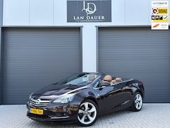 Opel Cascada - 1.6 Turbo Cosmo / NAP / AUTOMAAT / BOMVOL
