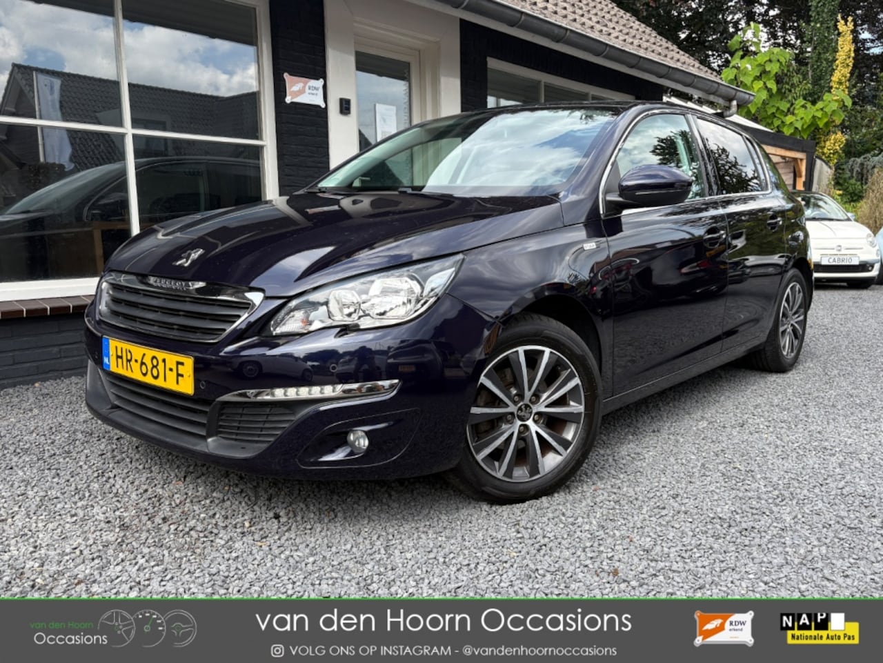 Peugeot 308 - 1.2 PureTech PANODAK | TREKHAAK | PARK.SENS - AutoWereld.nl