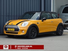MINI Cooper - 1.5 Chili Automaat | HUD | Pano | LED