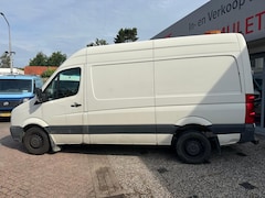 Volkswagen Crafter - 35, 2.5TDI, 80kw/109pk, E5, AIRCO, L2/H2