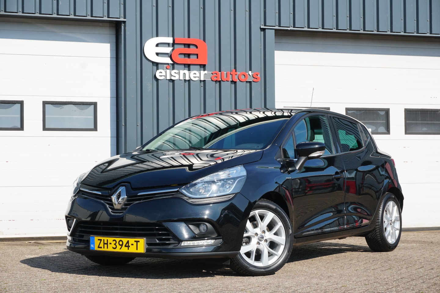 Renault Clio - 0.9 TCe Limited | NAVI | AIRCO | TREKHAAK | CRUISE | - AutoWereld.nl