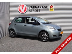 Toyota Yaris - 1.0 VVTi Acces | jaarbeurt | 4 nw All-seasons | parkeersensoren