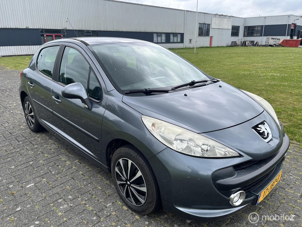 Peugeot 207 - 1.6 VTi Look / Airco / Cruise / APK / NAP / 5drs / - AutoWereld.nl