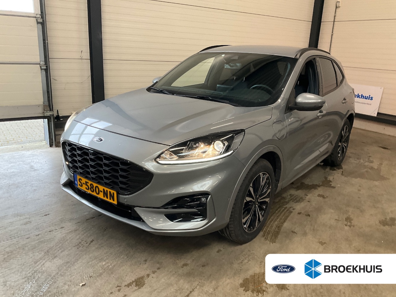 Ford Kuga - 2.5 PHEV ST-Line | Trekhaak elektrisch uitklapbaar | 360 Camera | Cruise adaptief | Apple - AutoWereld.nl