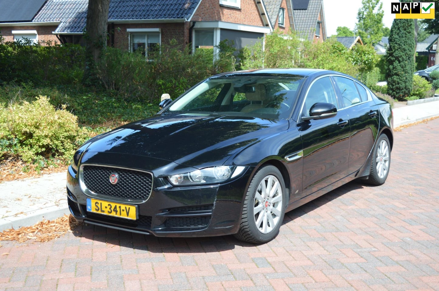 Jaguar XE - 2.0 Prestige Pro Edition EXPORT ONLY - AutoWereld.nl