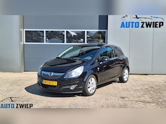 Opel Corsa - 1.4-16V Airco/Cruise/Trekhaak