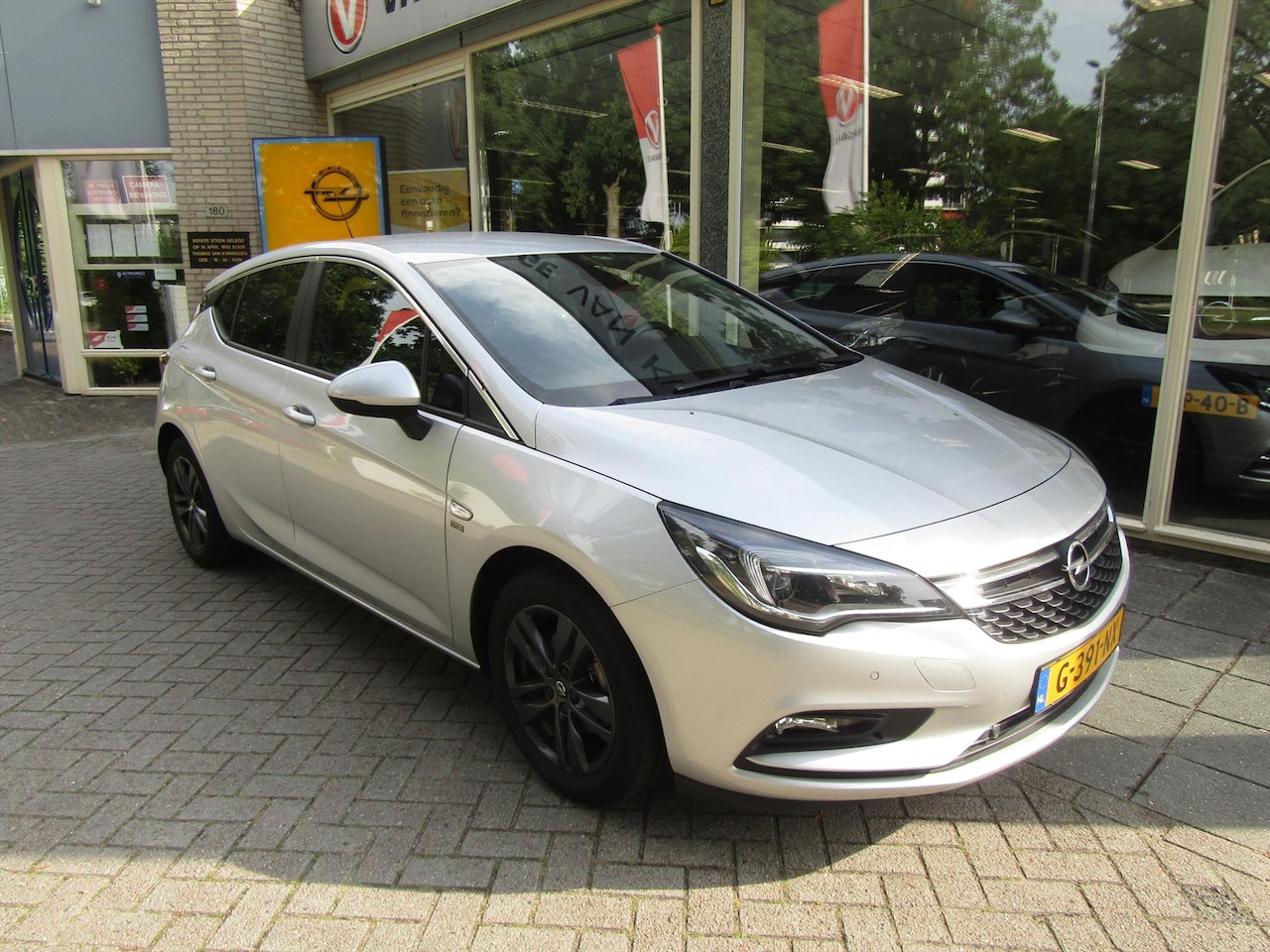 Opel Astra - 1.0 TURBO NAVIGATIE BLUETOOTH AUT. AIRCO - AutoWereld.nl