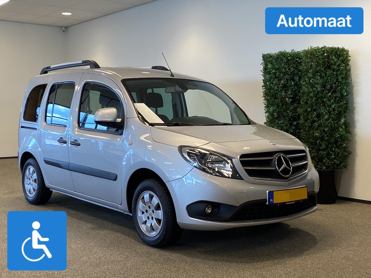 Mercedes-Benz Citan - Rolstoelauto Automaat 3+1 - AutoWereld.nl