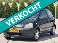 Toyota Yaris - 1.3-16V VVT-i Sol | Airco | Elektrische ramen en spiegels | Trekhaak |