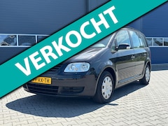 Volkswagen Touran - 1.6-16V FSI Business | Airco + Cruise control |