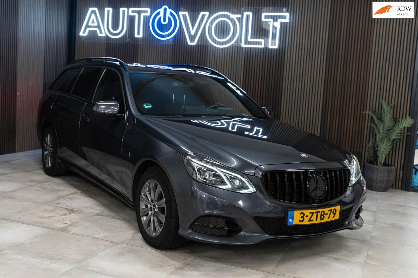 Mercedes-Benz E-klasse Estate - 300 BlueTEC HYBRID Lease Edition 300 BlueTEC HYBRID Lease Edition - AutoWereld.nl